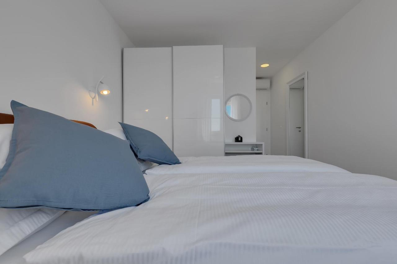 Holiday Home L & B Makarska Esterno foto