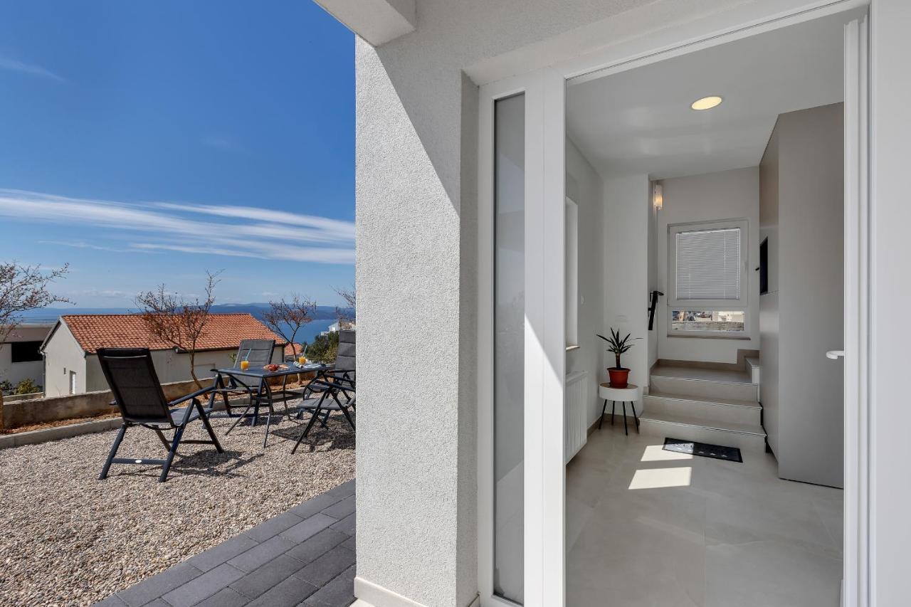 Holiday Home L & B Makarska Esterno foto