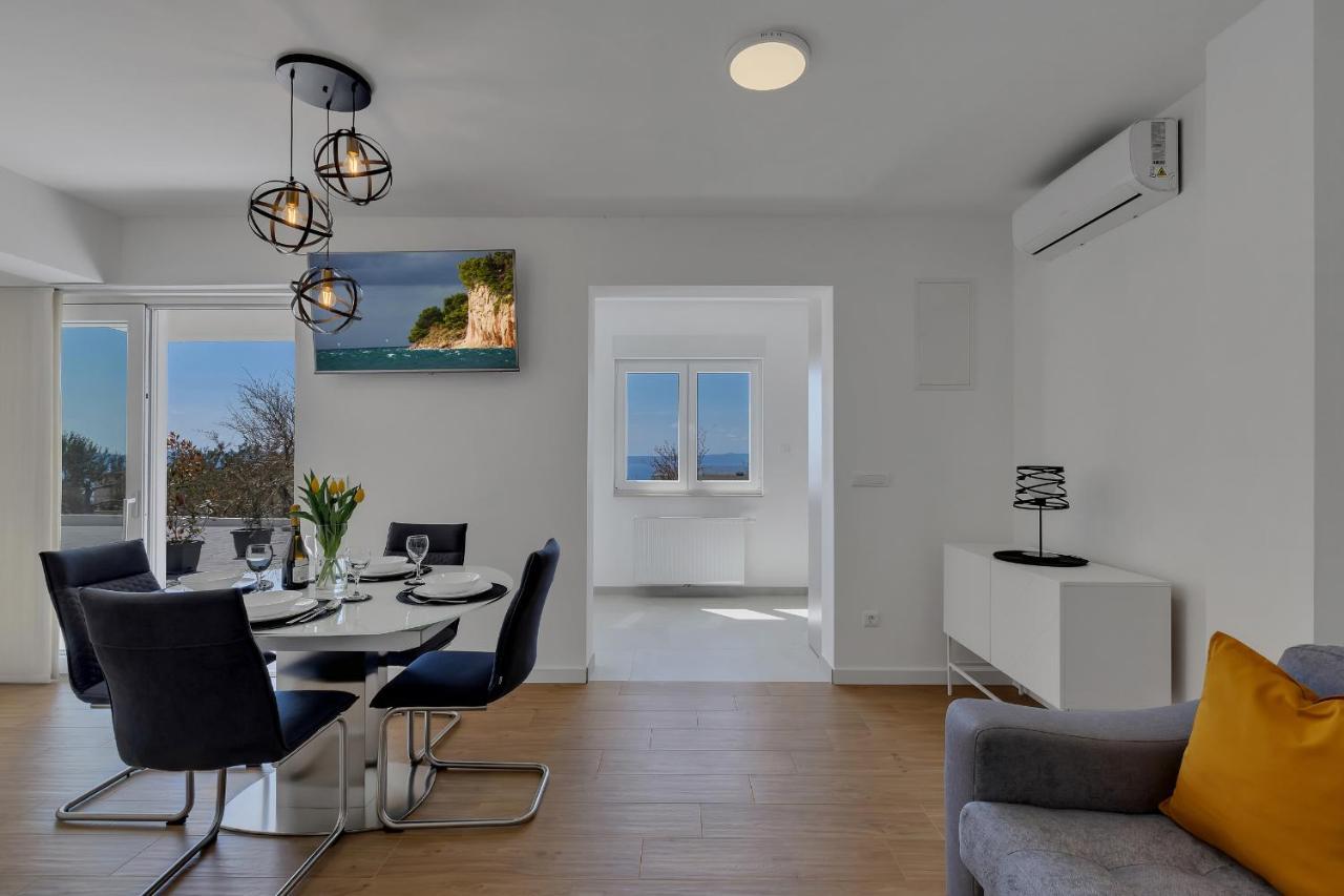 Holiday Home L & B Makarska Esterno foto