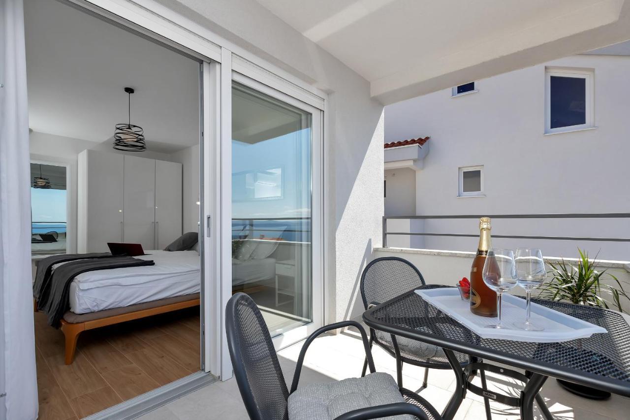 Holiday Home L & B Makarska Esterno foto